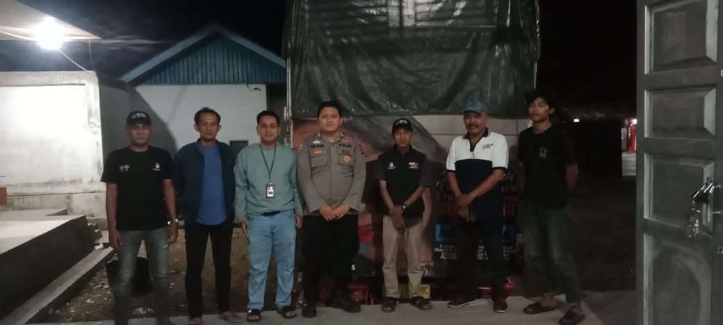 Pengamanan Kedatangan Logistik Daftar Pasangan Calon Gubernur dan Wakil Gubernur, Bupati dan Wakil Bupati Oleh Personil Polres Solok