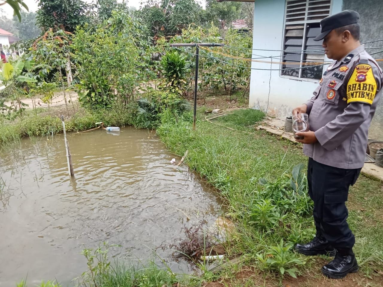 Bhabinkamtibmas Nagari Rangkiang Luluih AIPDA JANUARDI SYAM Sosialisasikan Ketahanan Pangan 