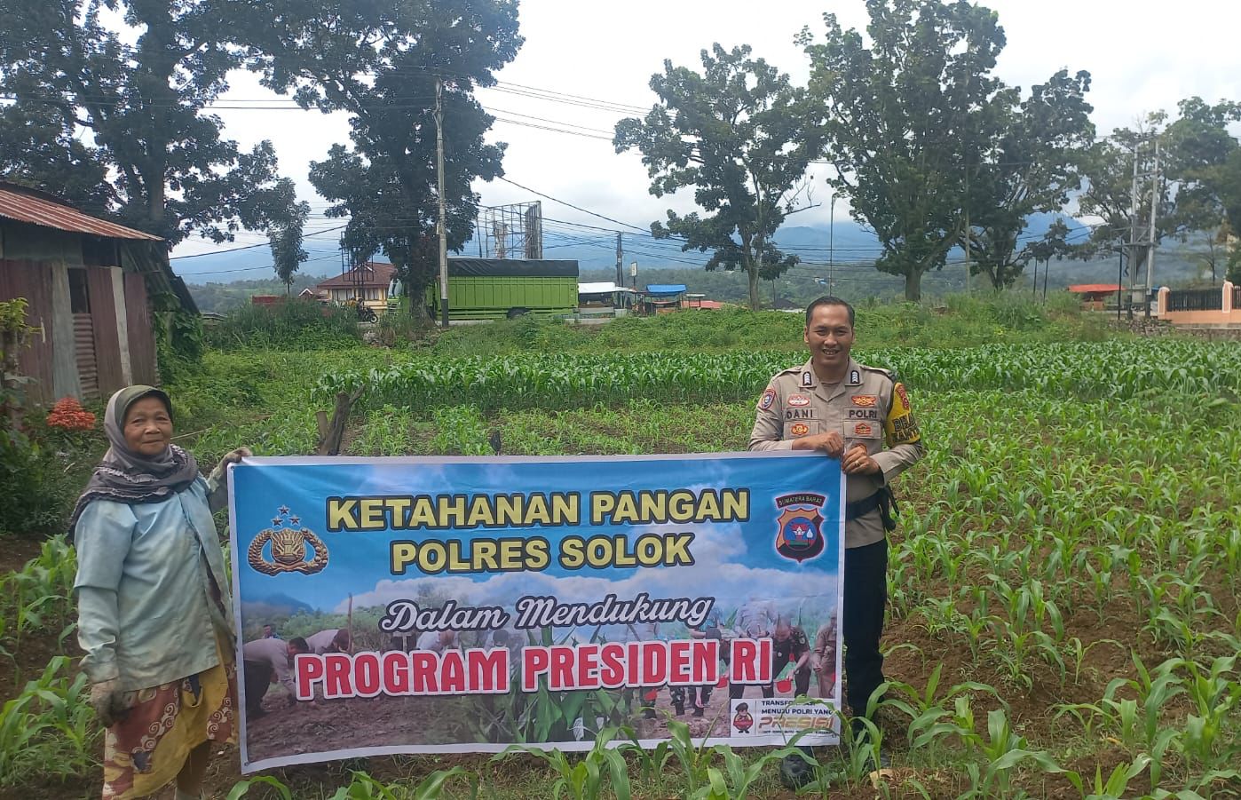 Bhabinkamtibmas Nagari Koto Baru Sosialisasikan Ketahanan Pangan Nasional 