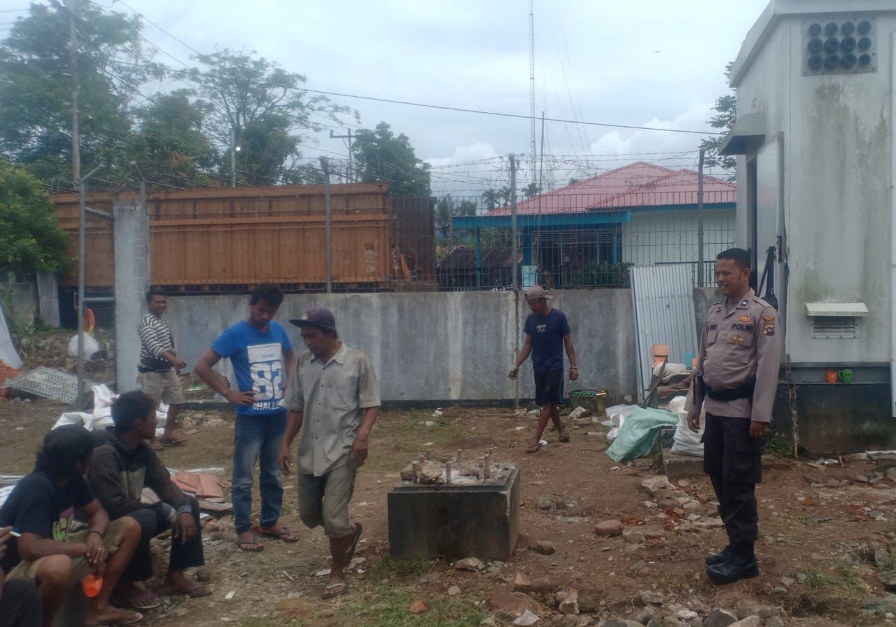 Personil Polsek Pantai Cermin Melaksanakan Kegiatan Patroli Dialogis dan Penyampaian Himbauan Kamtibmas 